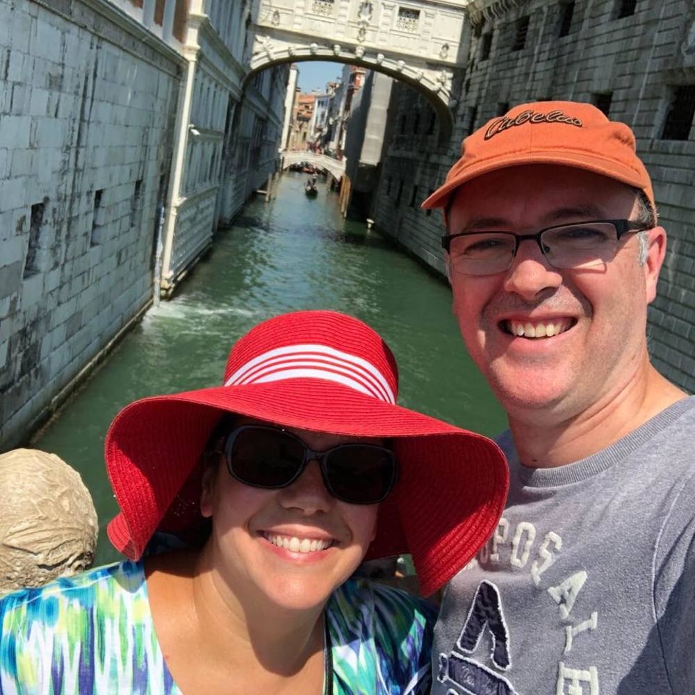 Meet your Posher, Lael